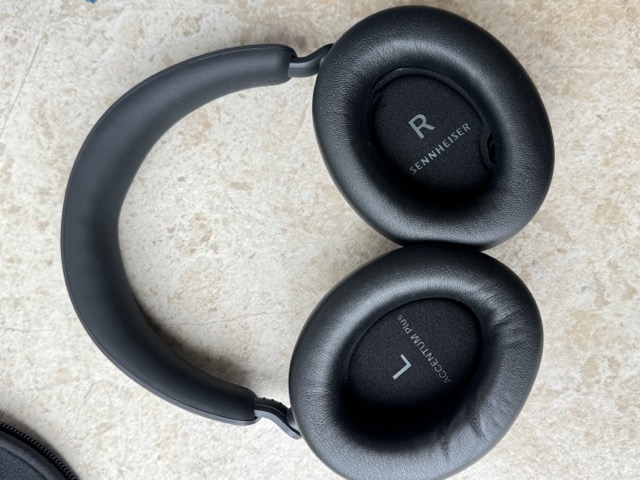 headphones-folded.jpeg