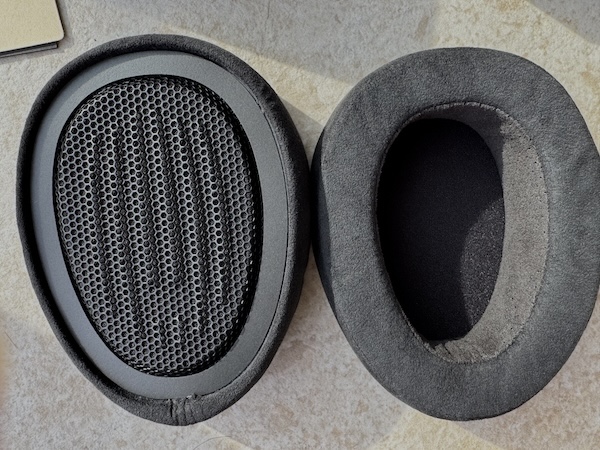 earcups2.jpg