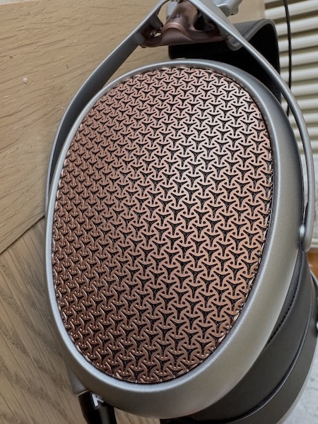 earcup-beautiful.jpg
