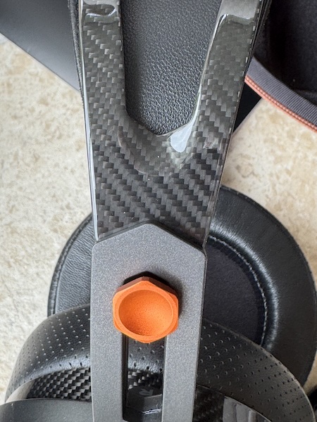 carbon-fiber-for-light-weight-design.jpg