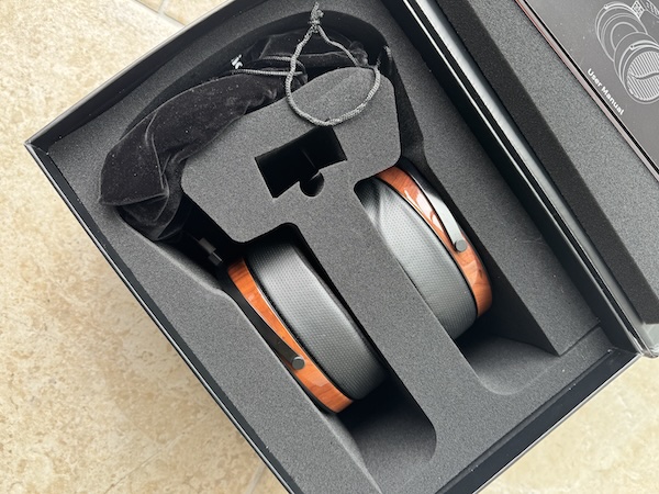 inside-box-headphones.jpg