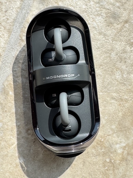 pill-carry-case-open.jpg