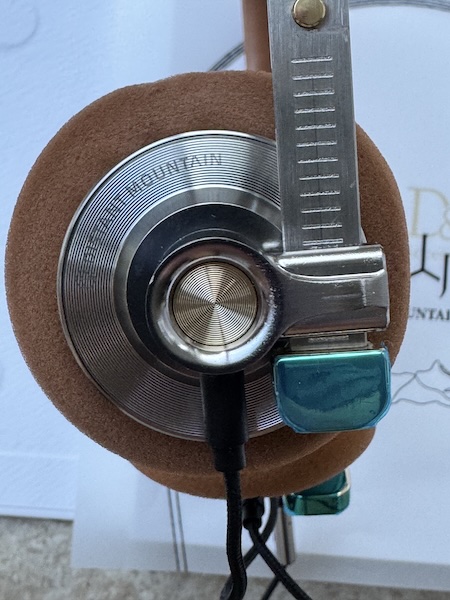 earcup.jpg