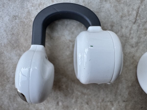 earfree-bud.jpg