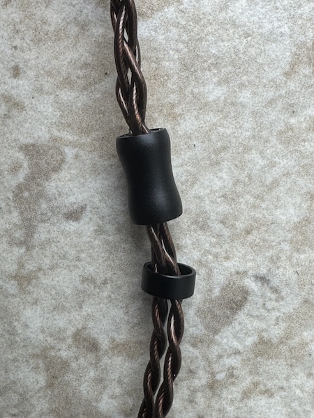 Chin splitter