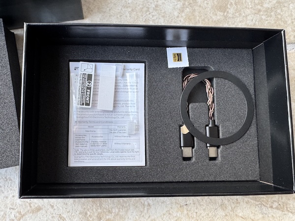 open-box-magnetic-ring-usb-c-visible.jpg