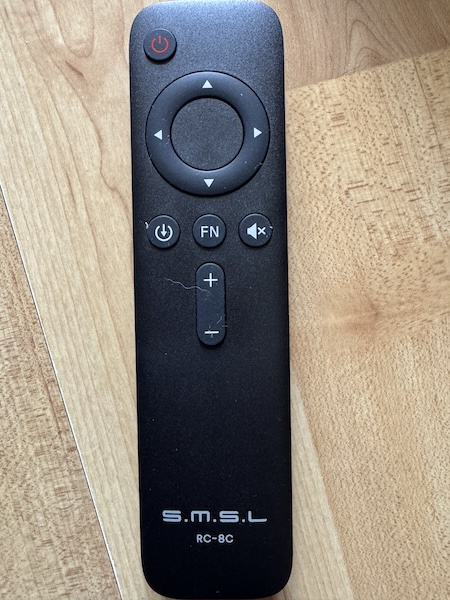 remote2.jpg