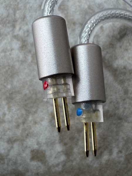 2-pin-cable-end-love-the-easy-to-see-colours.jpg