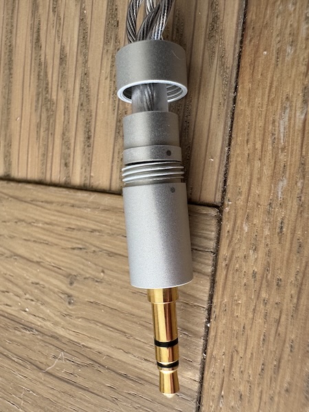 35mm-connector.jpg