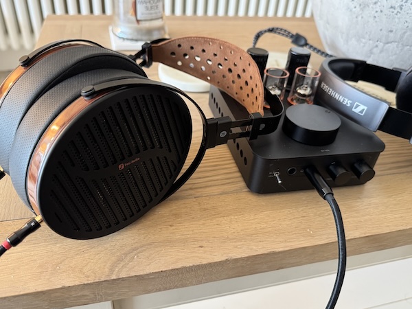withFosiAudioi5.jpg