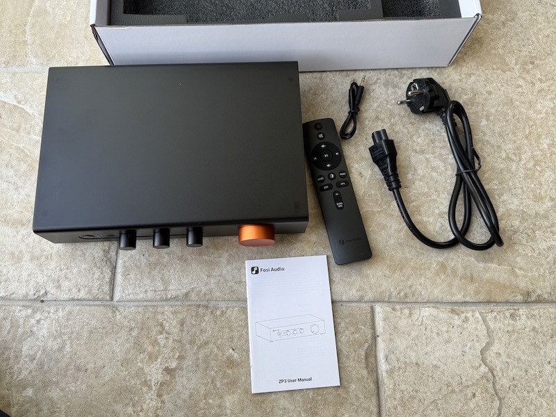 boxcontents.jpg
