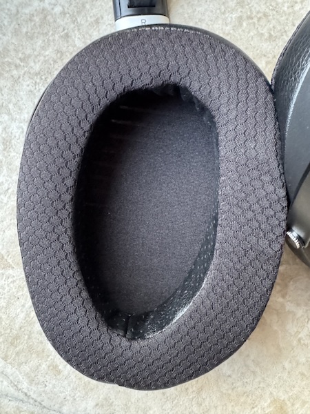 earpads.jpg