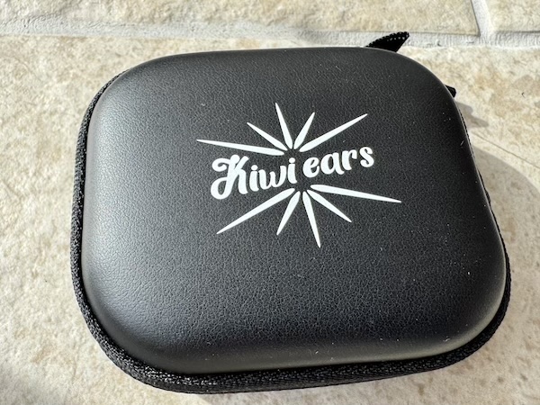 kiwiears-standard-quality-carry-case.jpg