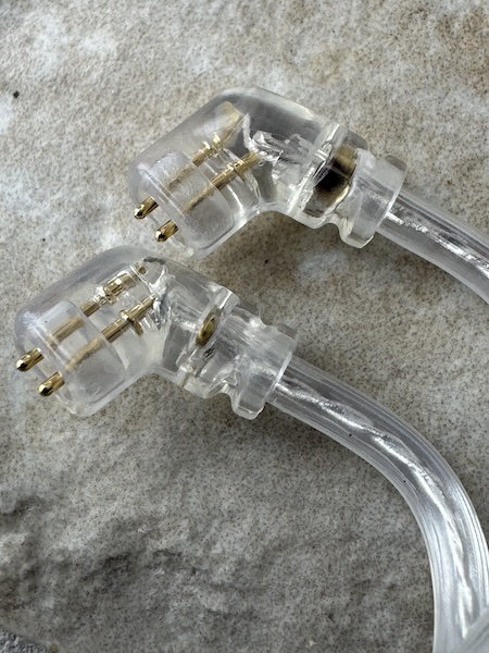 cable-2pin-connectors.jpg