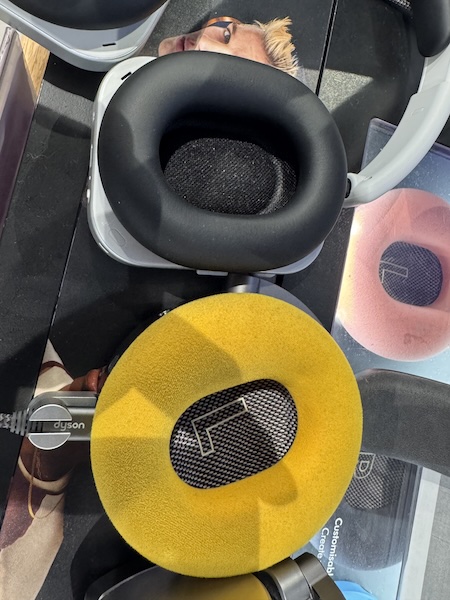 nothing-with-dyson-ontrac-headphone-in-airport.jpg