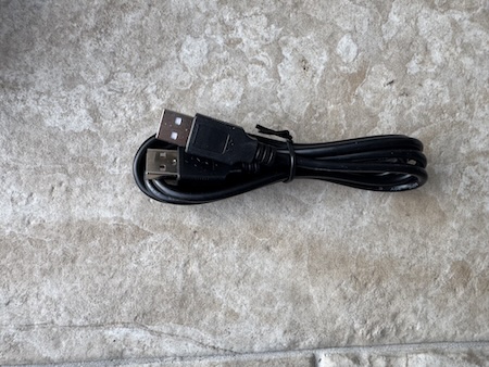 usb-cable-pity-not-usbc.jpg