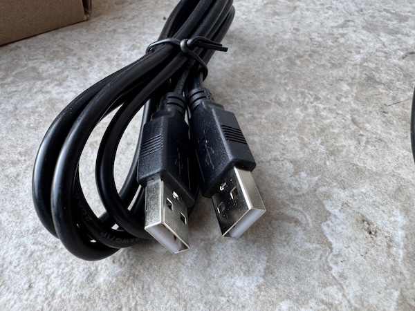 usb-connections-pity-old-fashioned.jpg