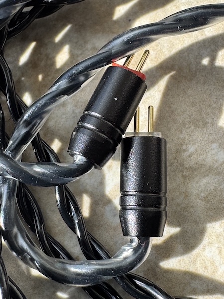 cable-2pin-connectors.jpg