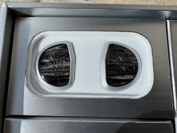 iem-looking-amazing-in-box.jpg