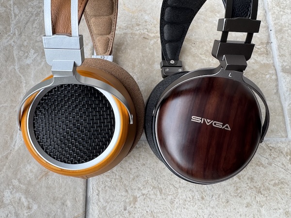 Compared-with-sivga-luan-peng-nicer-looking-earpads.jpg