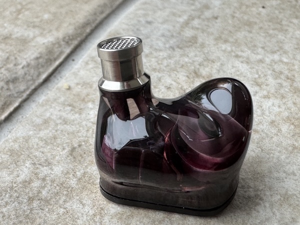 Nozzle angle and lip