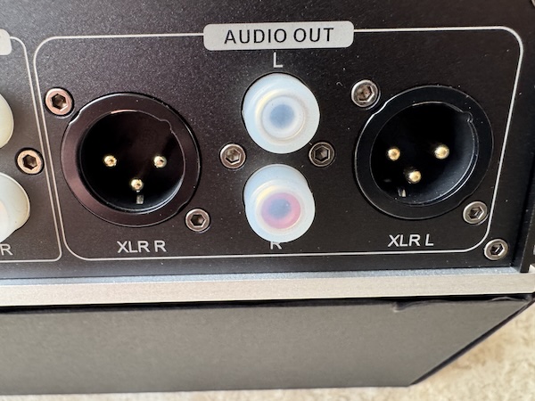 RCA and XLR outputs