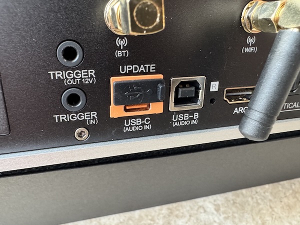 usb-connection-firmware-updates.jpg