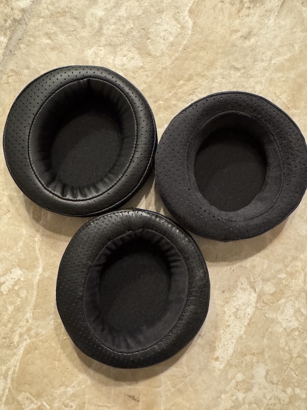 different-earpads.jpeg