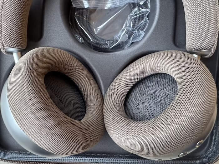 earcups-swivel.jpeg