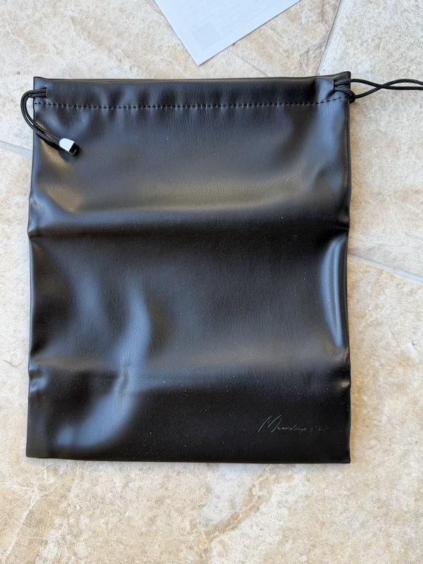 carry bag — minimal physical protection