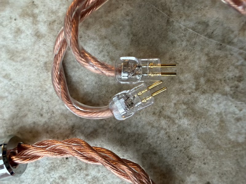 2-pin connector end detail