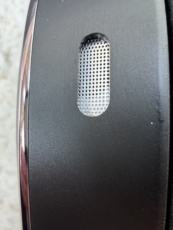 microphone grilles on the earcup