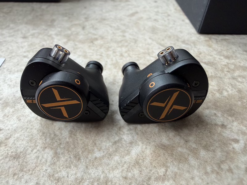 shell design with tuning switching mechanism