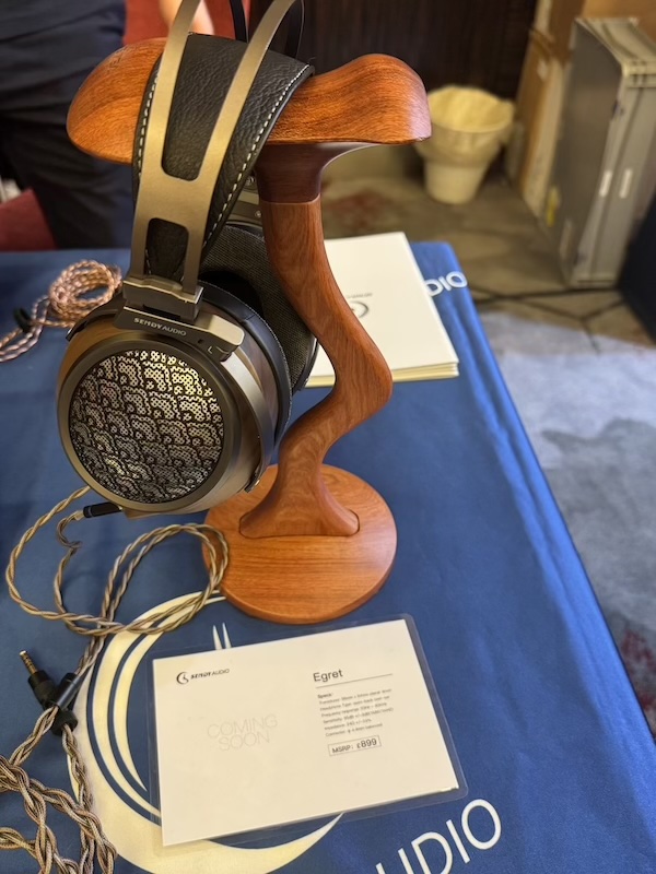 first encounter with the egret at canjam london