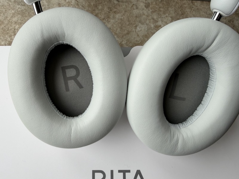 earcup cushion quality close-up