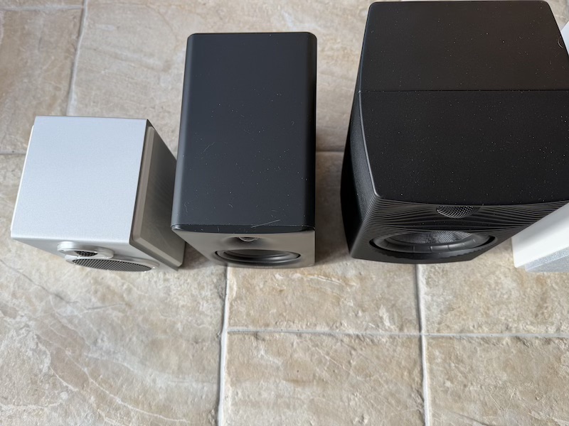 M90 compared to FiiO SA1 and SP5, first angle