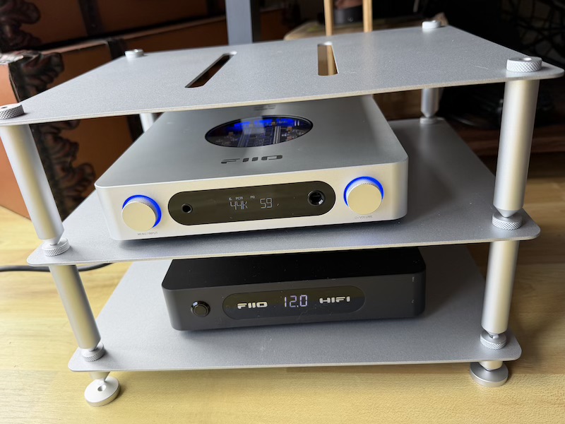 darkside pro with k13 r2r in the fiio rack system