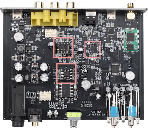 internal PCB showing op-amp sockets highlighted