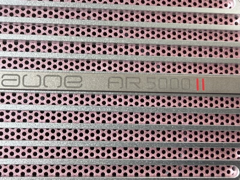 aune-ar-5000ii-front-panel-grille.jpg