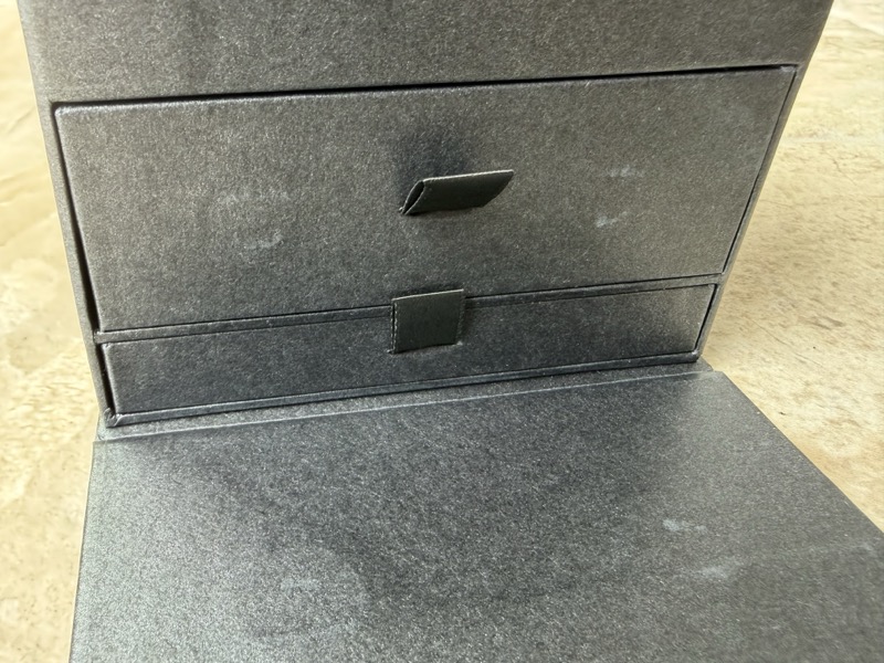 box interior with lid open showing the Oak Nano