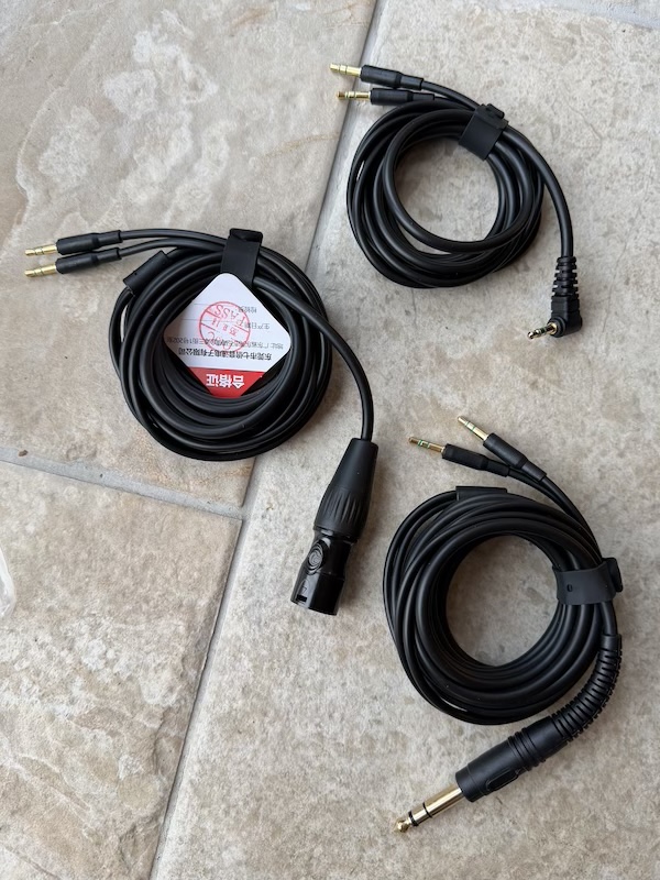 cables-3-different-ones-hifiman-making-up-for-normal-complaints-about-their-cables.jpeg