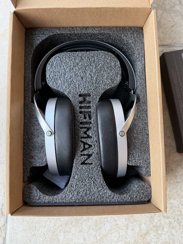 headphones-in-box.jpg