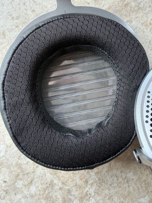 headphone-earcup-grille-closeup.jpg