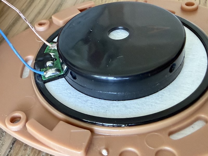 driver-closeup-diaphragm-and-pcb.jpg