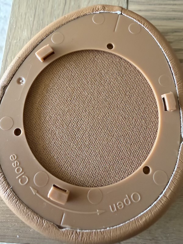 earpad-inner-bayonet-lock-ring.jpg