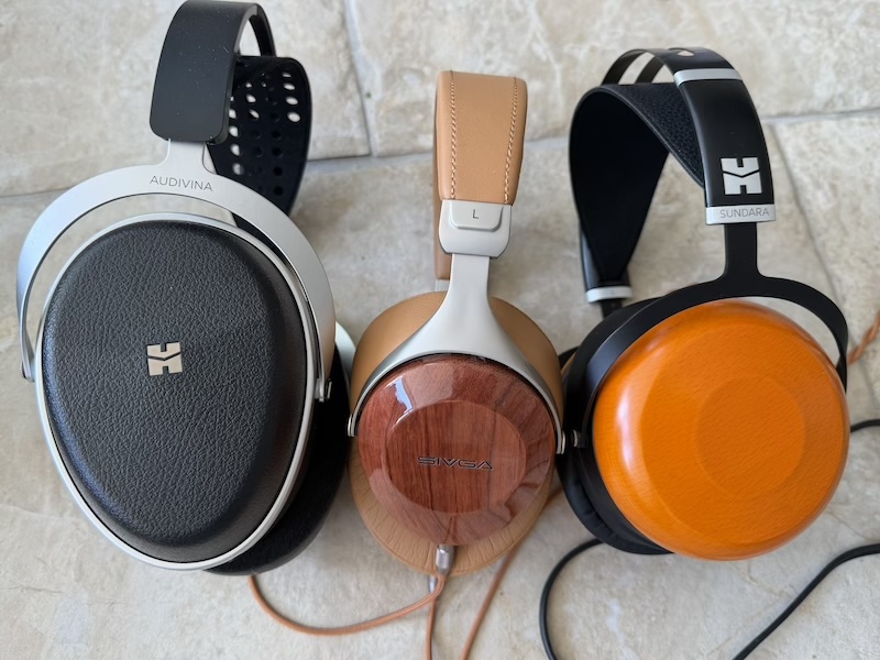 withHifiman_Audivana_Sundara_closed.jpg