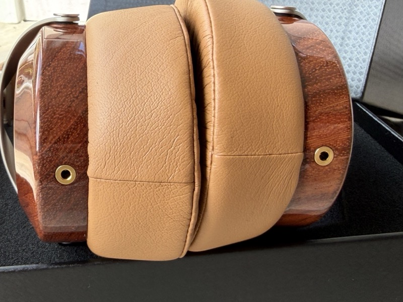 wood-finish-headphone-cups-with-earpads.jpg
