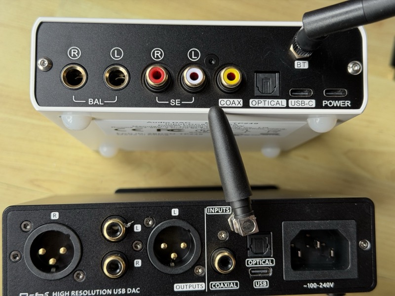 rear panel comparison — E50 II TRS balanced above, SMSL D6S XLR balanced below