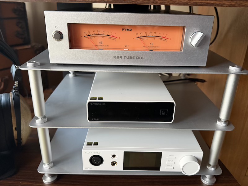 E50 II alongside FiiO Warmer and Topping DX5 MK2