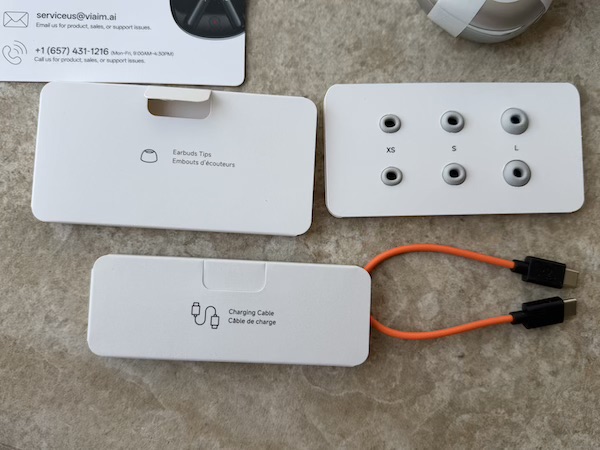 accessories: eartips in XS, S, L and orange USB-C cable
